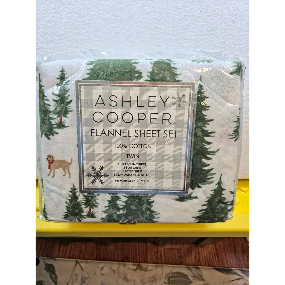 Ashley Cooper Twin Flannel Sheet Set 100% Cotton Christmas Red Truck Dog Pine